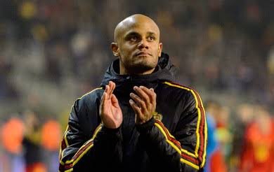 Vincent Kompany, Bayern Munich manager, praises Barcelona's Lamine Yamal during press conference.